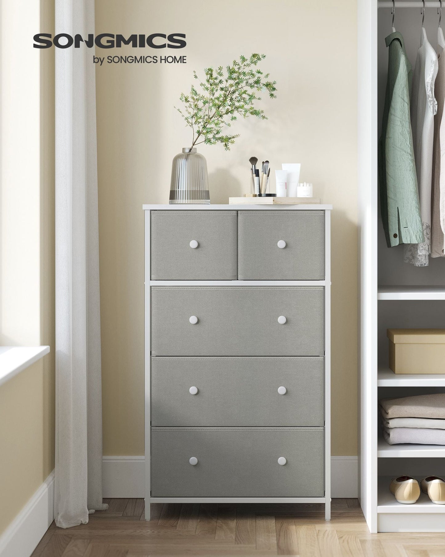 Drawer Dresser